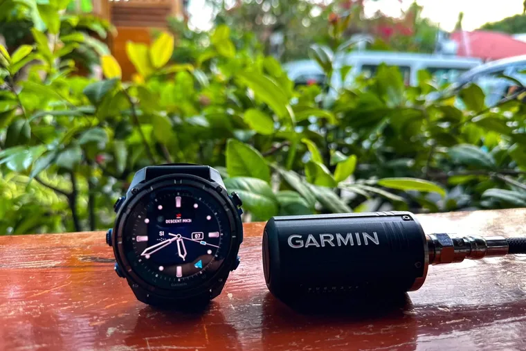 GARMIN Mk3i+T2 發射器，地表最強再進化！水下訊息與殘壓監測解決方案