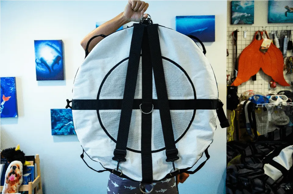 Waterman Freediving 汄浮球 自由潛水 浮球 長蛙 aida padi Waterman Freediving 汄浮球 自由潛水 浮球 長蛙 aida padi 